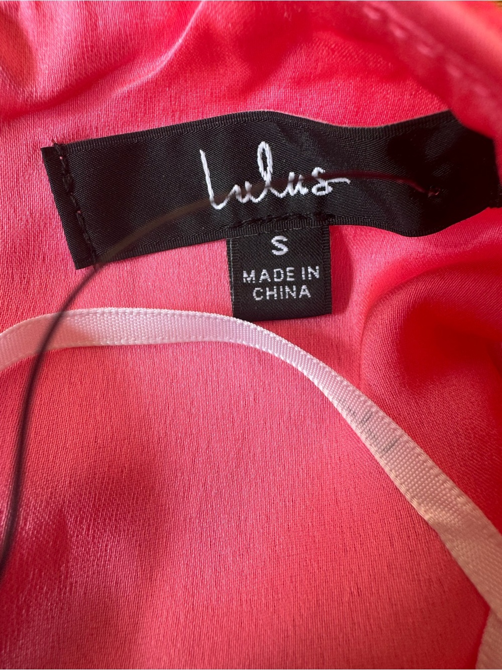 NWT Lulus Shimmering Sweetie Hot Pink
Sequin Halter Bodycon Mini Dress - Picture 11 of 12